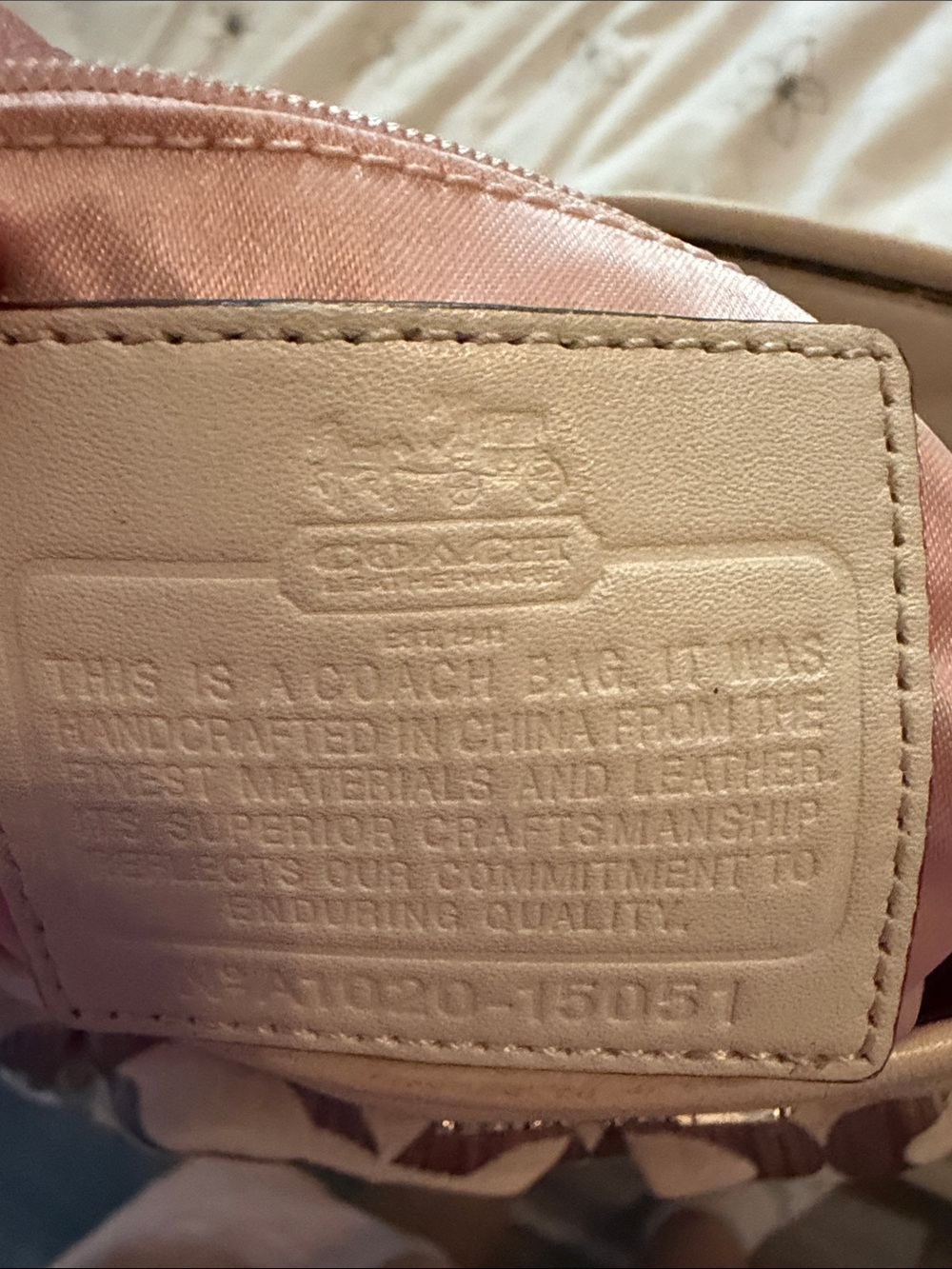 Coach Pale Pink and Cream Signature Circle Shoulder Bag no strap - Picture 3 of 3